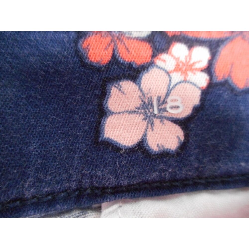 Blue Floral Sz 18 Plus Size cotton Spandex blend Capri Pants St John's Bay - Picture 5 of 7